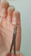 HOW I TRIM MY NAILS 💅 ✨