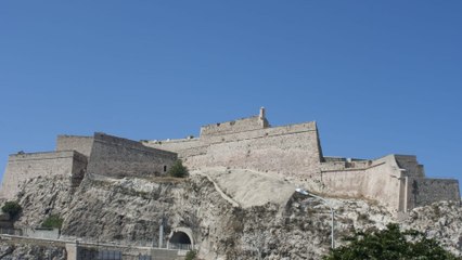 Forteresses et châteaux imprenables : construction XXL