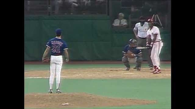 Greg Maddux (CHC) records his 8th strikeout of the game after fanning Eric Davis in the 8th (8/15/89)