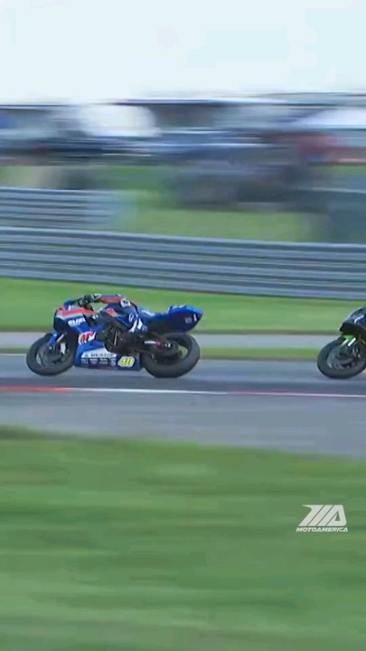 Batalha  na Supersport entre Sean Dylan Kelly e Richie Escalante!#Moto #motovelocidad #motovelocidade #motociclismo #motorcycle #motorsport