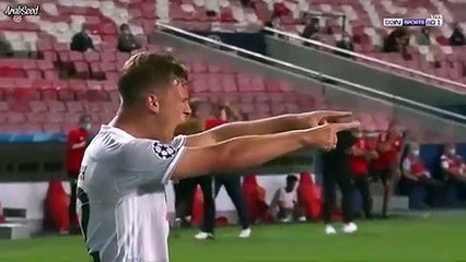 بايرن ميونخ و برشلونة  2