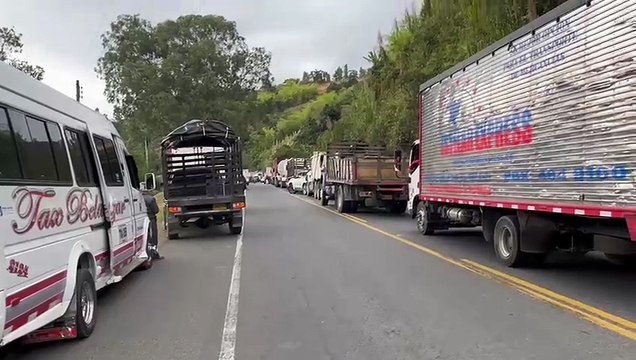 Doble accidente genera monumental trancón en la vía Panamericana este miércoles
