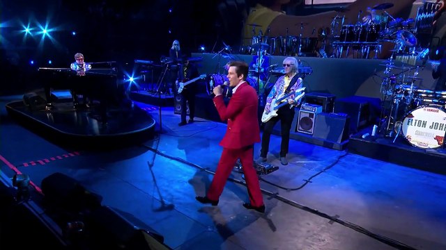 Tiny Dancer (with Brandon Flowers) - Elton John (live)