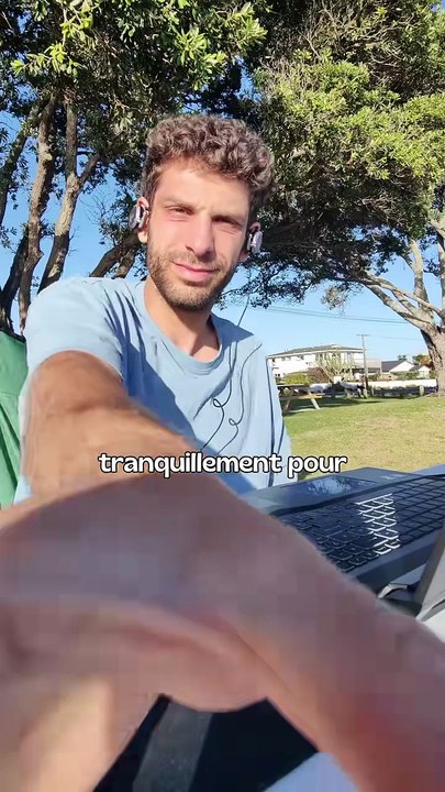 JOUR 23 ： On m'a chié dessus