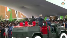 An 65 : Tour d’honneur de SEM Alassane OUATTARA avant le défilé