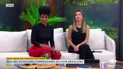 Mulher finge ligar para pizzaria e pede socorro à polícia