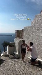 Propuesta de matrimonio sale mal por la inoportuna aparición de dos turistas