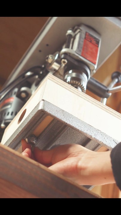 Drill press hack / Astuce pour perceuse à colonne