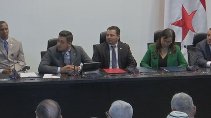 Diputados y presidente de la Asamblea respaldan a los gobiernos locales