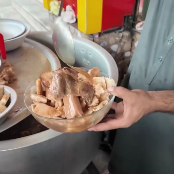 Siri Paye Nashta in Afghanistan – Traditional Breakfast for Meat Lovers