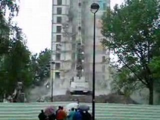 Demolition tour c 3 ponts roubaix deuxieme partie