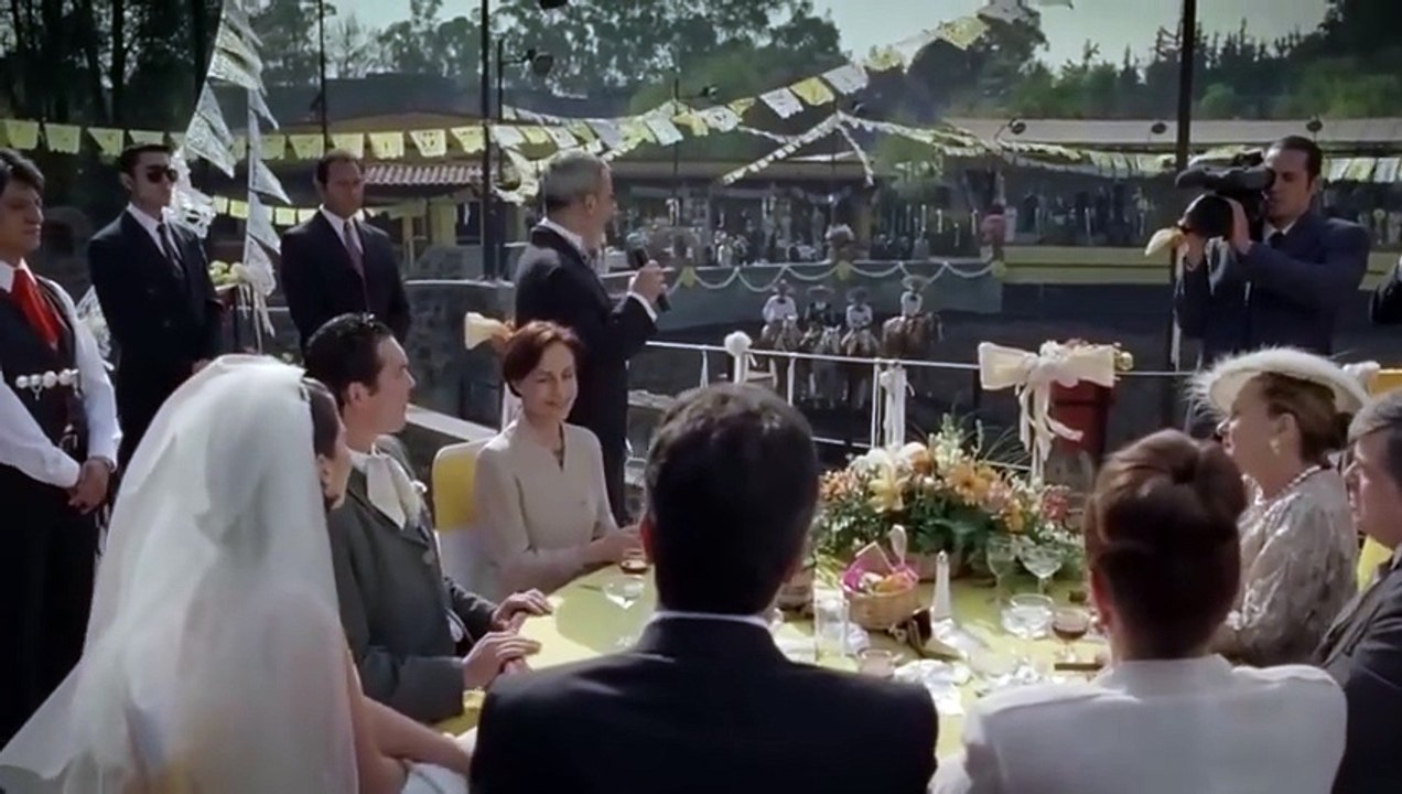 {Y tu mamá también} {Me And Your Mother Too} 2001 - TEEN DRAMA -  Two teenage boys and an older woman