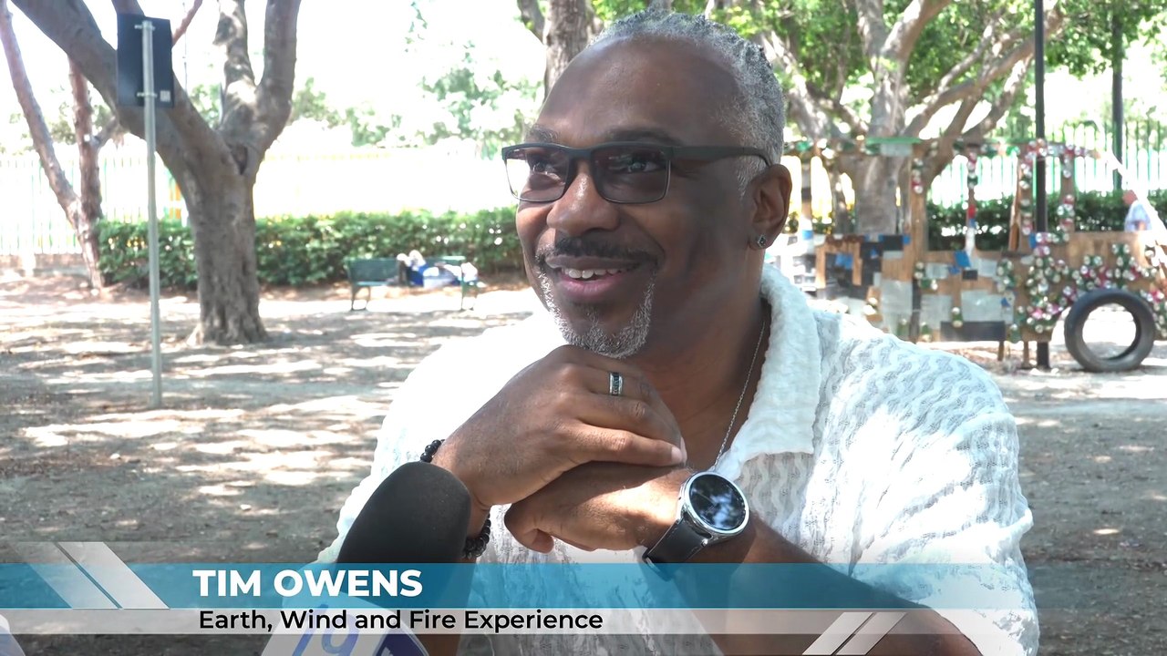 Tim Owens: "Portiamo in scena l'eredità degli Earth, Wind and Fire"