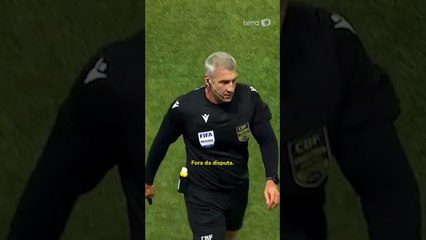 Veja VAR da expulsão do jogador do Palmeiras na derrota para o Corinthians na Copa do Brasil #shorts