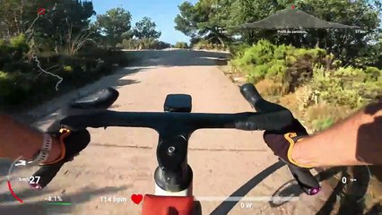 Un col de +1000m, un serpent, et moi _ sortie gravel de l’enfer 🐍🔥 (1)