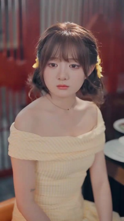 🔥《Meeting You Again in the Summer》 I thought he was aloof and abstinent...but he climbed over the wall every night to give me roses