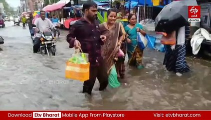 హైదరాబాద్​లో కుండపోత వర్షం - పలుచోట్ల భారీగా ట్రాఫిక్‌జామ్‌