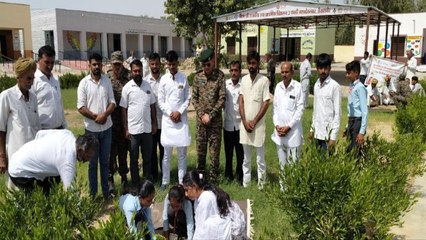 Video:  128 ईटीएफ के सहयोग से 500 पौधे रोपे, 1000 का वितरण