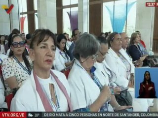 Más de mil 200 médicos se especializaron en áreas importantes de la salud para la atención integral del pueblo