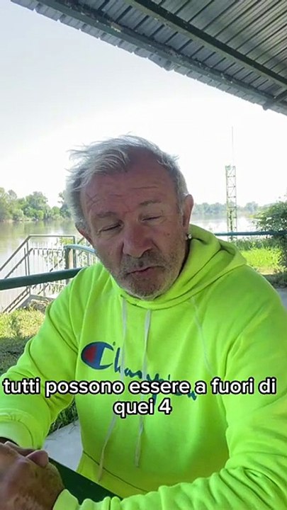 OGNI VOLTA CHE ESCE DI CASA VIENE PRESO DI MIRA DAI MARANZA MAROCCHINI E SENTITE CHE COSA FANNO!!