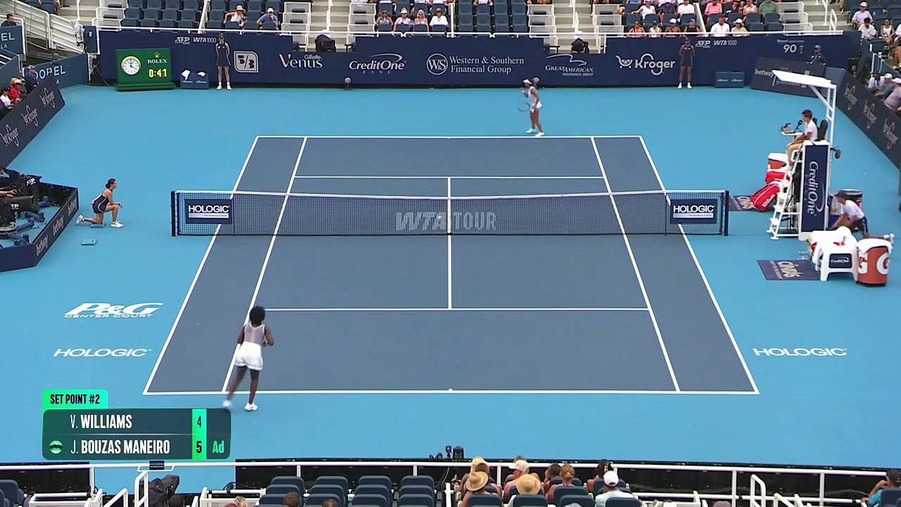 Williams beaten by 22-year-old Bouzas in Cincinnati