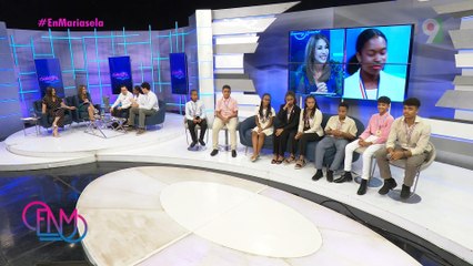 Estudiantes dominicanos destacados en España llegan al país y reciben reconocimiento | ENM