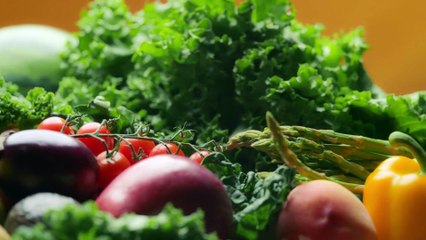 “What to Eat After 60 to Keep Your Heart Strong 💓 (Simple Daily Foods That Heal)”