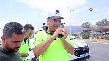 Kırmızı ışıkta durmayarak polisin dron kamerasına yakalanan sürücü: "Allah devletimizden razı olsun"