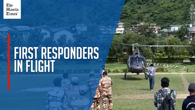 Helicopters rescue people stranded by floods on key India pilgrim route