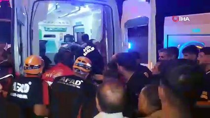 Van'da feci kaza! Olay yerinden görüntüler