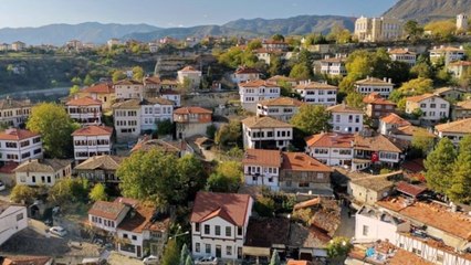 Safranbolu'nun coğrafi işaretli maniye domatesinde hasat başladı