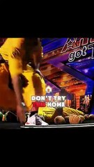 The_performance_left_everyone_in_shock!☠️_#edit_#shorts_#magic(360p)