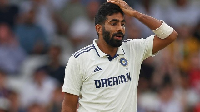 Jasprit Bumrah के सपोर्ट में आए Harsha Bhogle!