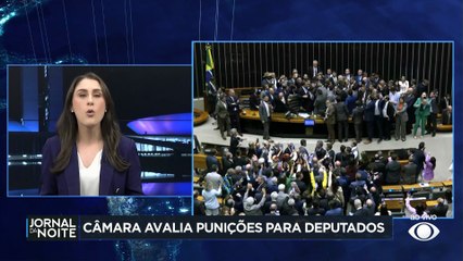 Deputados acionam mesa diretora contra colegas que obstruíram a cadeira de Hugo Motta