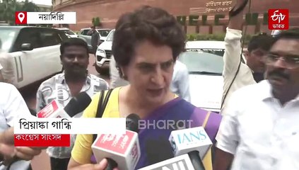 ভোটে কারচুপি, রাহুলের পাশে দাঁড়িয়ে কমিশনকে আক্রমণ প্রিয়ঙ্কার; কালীদাস-কটাক্ষ বিজেপির