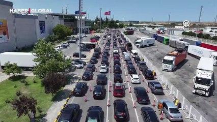 Gurbetçilerin yaşadıkları ülkelere dönüşleri devam ediyor