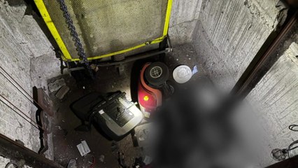 휠체어 탄 70대, 아파트 승강기 통로로 추락사 / YTN