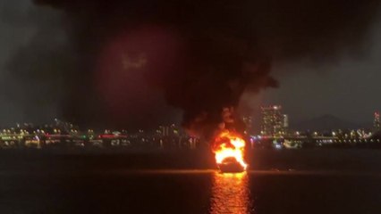 서울 반포대교 한강에서 요트 화재...6명 대피 / YTN