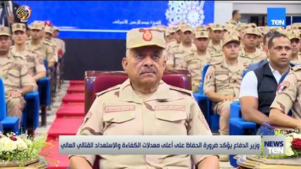وزير الدفاع يلتقي بعدد من مقاتلي المنطقة الجنوبية العسكرية