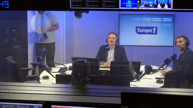 EXTRAIT - Incendie dans l'Aude : le feu est fixé, et les habitants constatent les dégâts