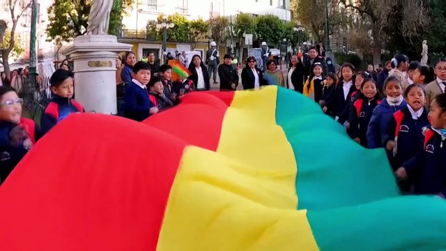 ATBINFORMA - Reflexiones políticas en Bolivia a 200 años de independencia