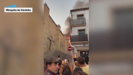 Primeras imágenes del incendio de la Mezquita de Córdoba