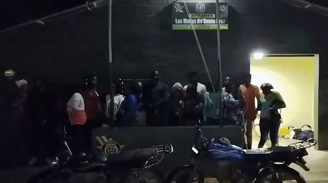 En Montecristi detienen 34 haitianos indocumentados y ocupan motocicletas