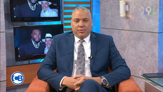 Héctor Gómez honra la memoria del padre de David Ortiz | Con Los Famosos