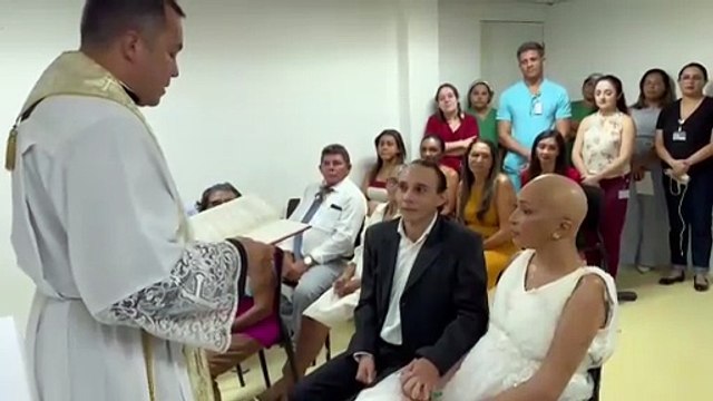 Paciente em cuidados paliativos se casa em hospital e emociona profissionais