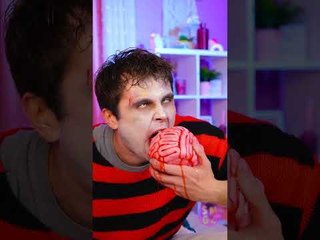 I’m laughing… but also TERRIFIED! 😂😱🍽️ #reaction #prank #shorts