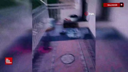 Balıkesir'deki depremde hasar gören köy evleri böyle görüntülendi