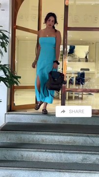 Aisha Sharma Spotted Locally Market Bandra Mumbai 🔥❤️🥰 #aishasharma #bollywood #actresses #fashion