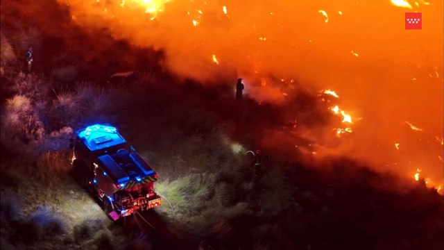 La Comunidad de Madrid envía tres helicópteros al incendio de Aranjuez
