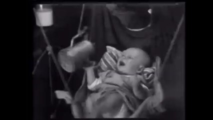 Trending view :The kid 1921 Charles Chaplin movie